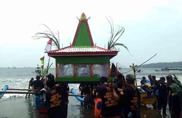 Mengabadikan Warisan Cilacap: Seni Fotografi yang Menghargai Budaya